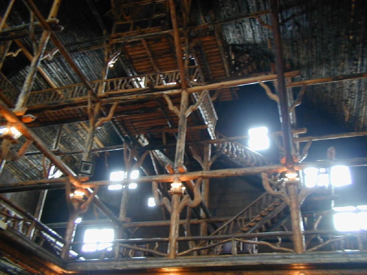 Old Faithful Inn
