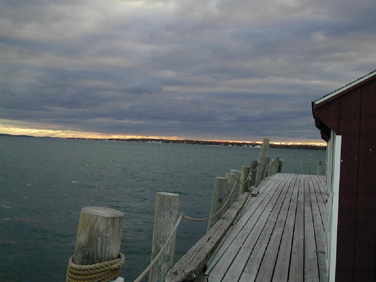 Orient boat dock