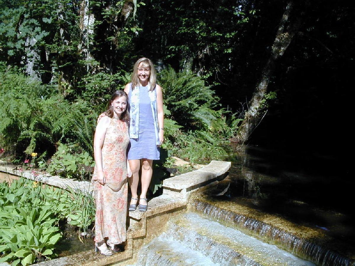 Cyndi and Elizabeth