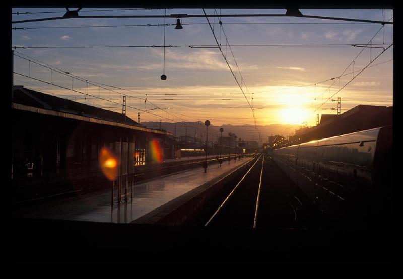 gallery/trainstation02.jpg