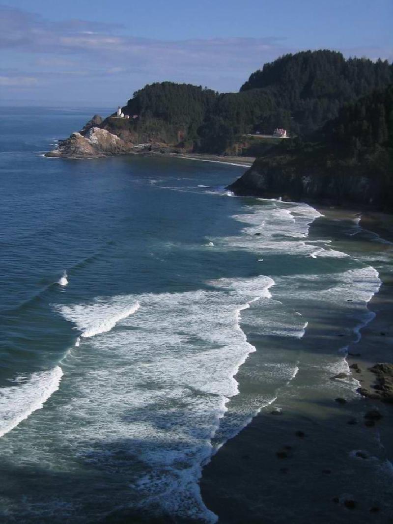 gallery/heceta_lighthouse5.jpg
