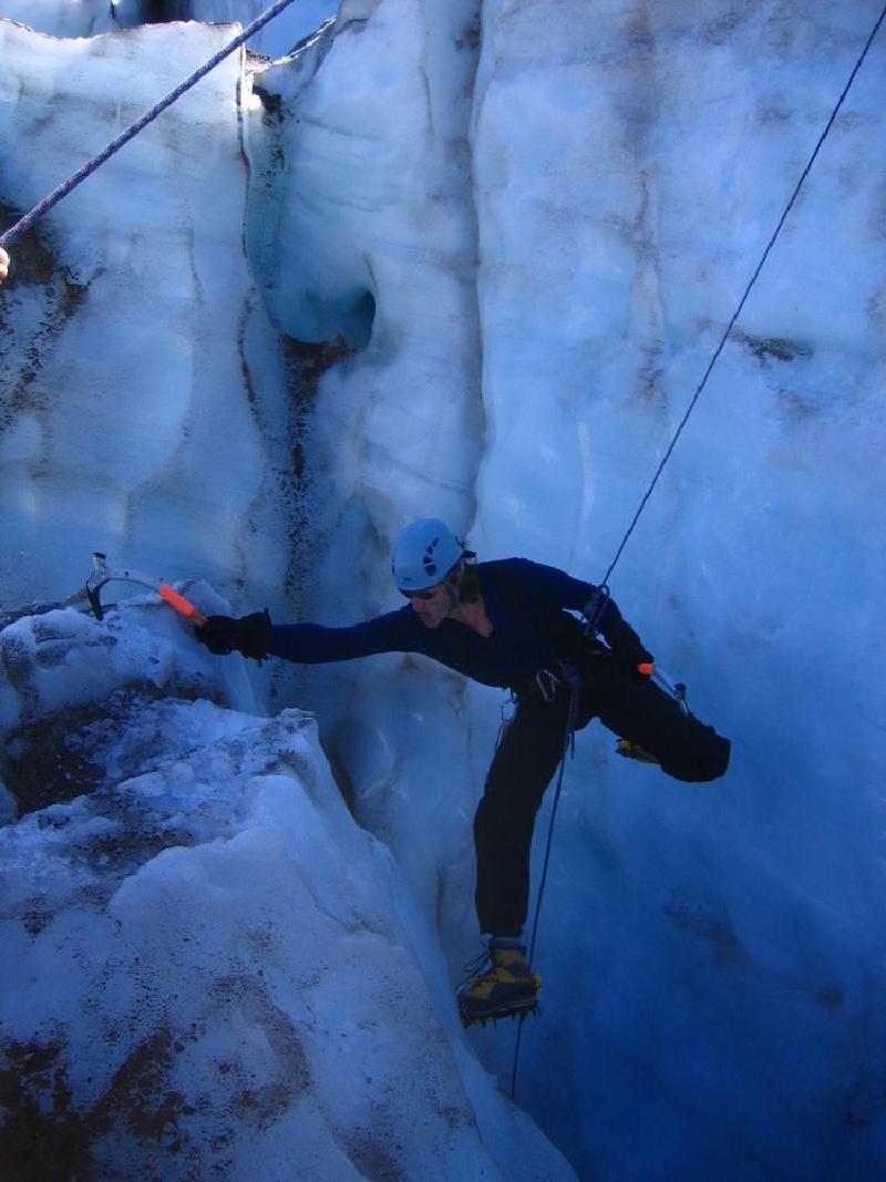 gallery/ice_climbing_08.jpg