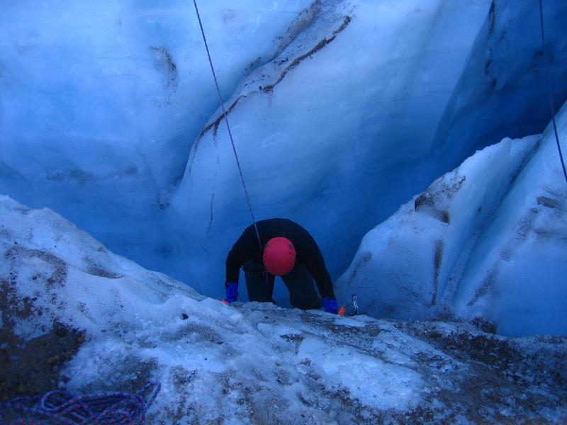 gallery/ice_climbing_17.jpg