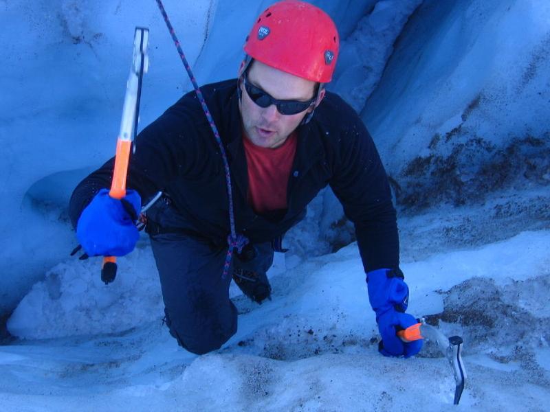 gallery/ice_climbing_37.jpg