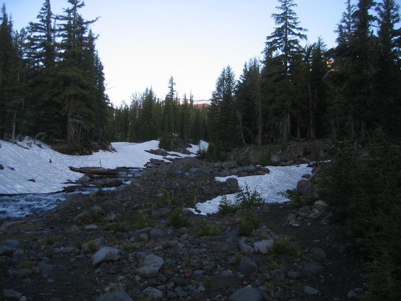 gallery/middle_sister_04.jpg