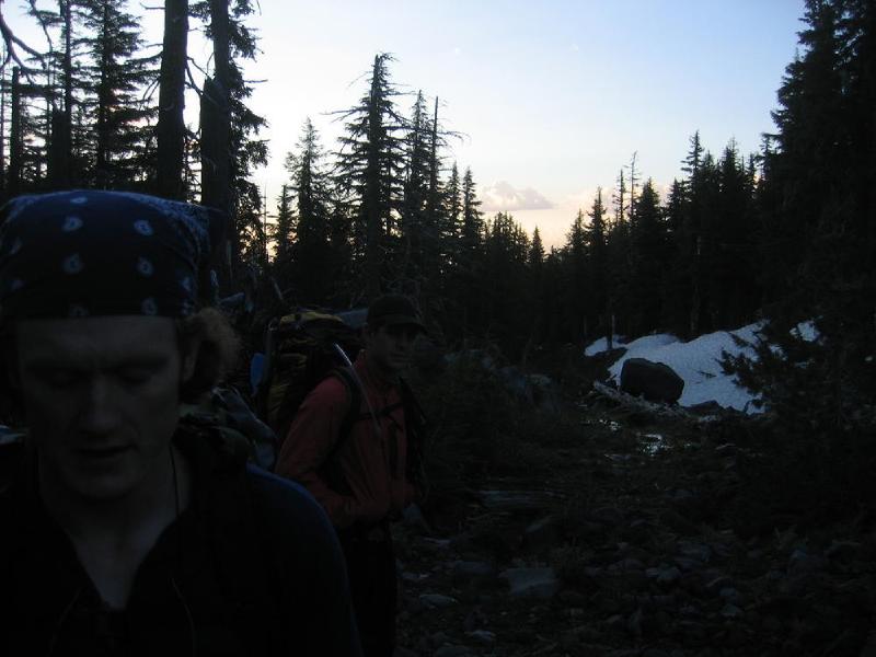 gallery/middle_sister_05.jpg