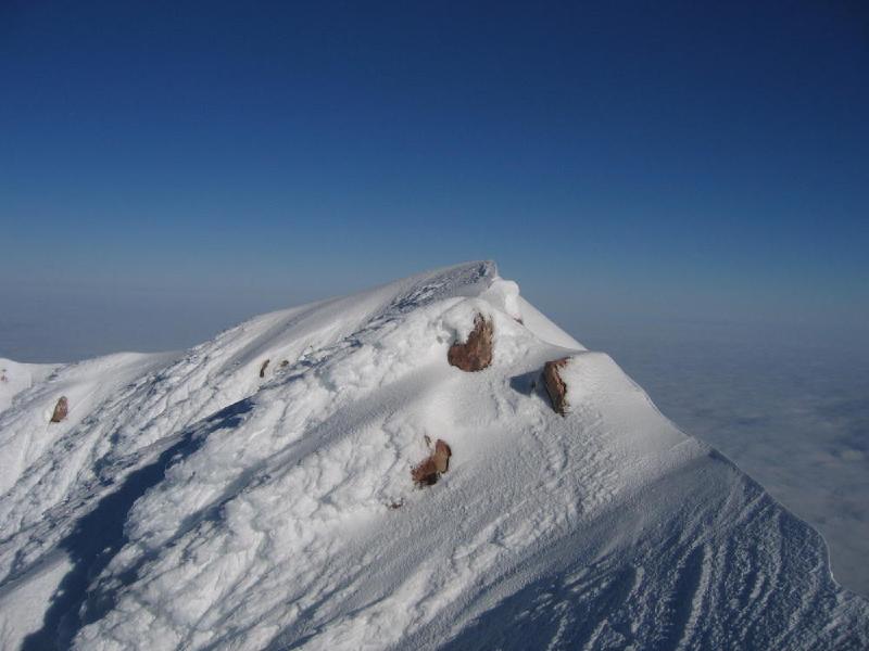 gallery/mount_hood_west_crater_29.jpg