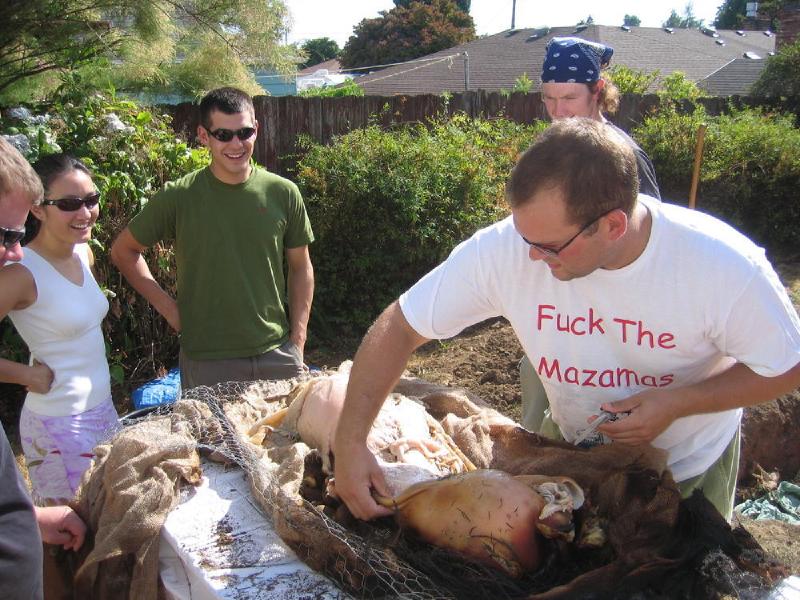 gallery/pig_roast_19.jpg