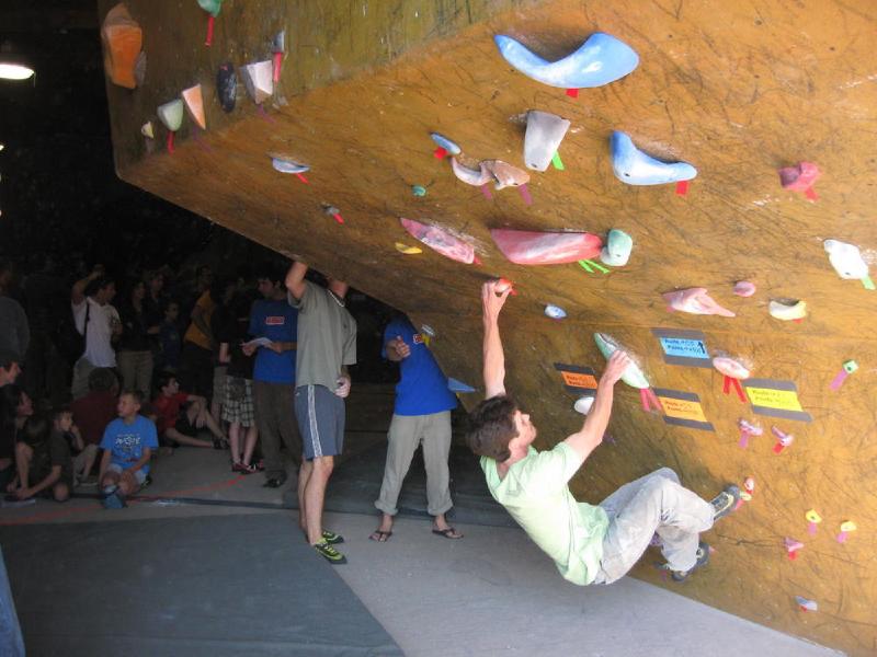 gallery/dan_boulder_05.jpg