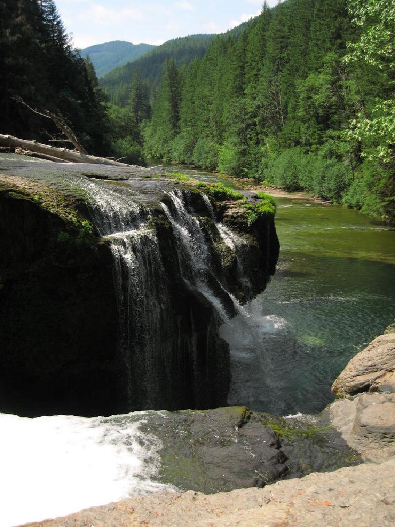 gallery/lewisRiver_0004.jpg