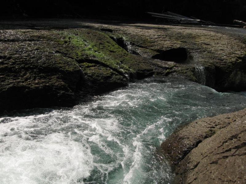 gallery/lewisRiver_0007.jpg