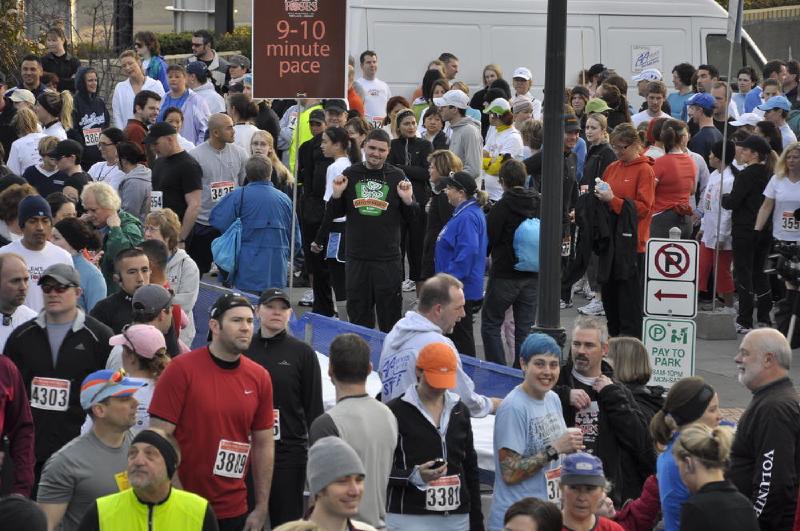 gallery/runForTheRoses_09.jpg