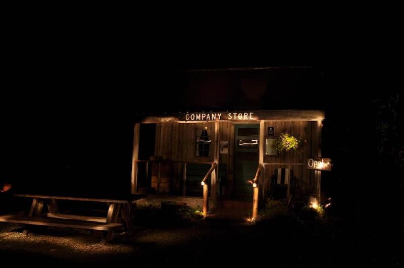 gallery/opalCreekNight_016.jpg