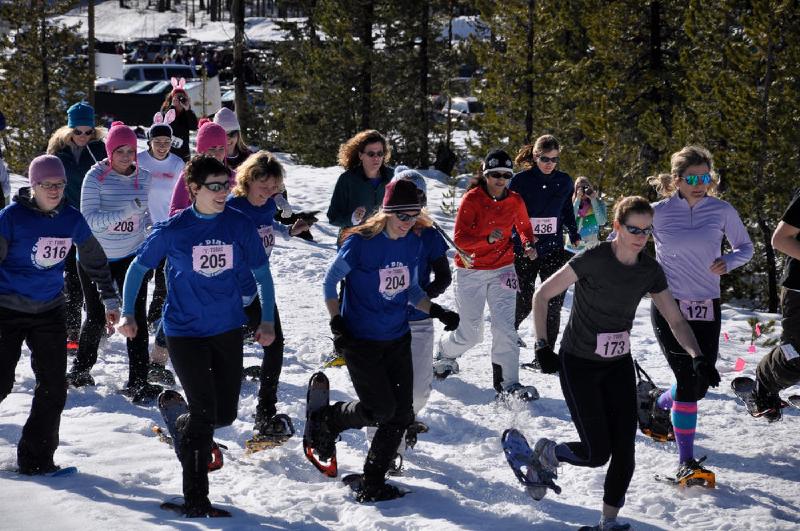 gallery/snowShoeRace_17.jpg