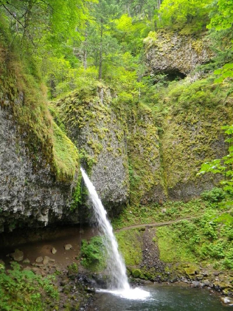 gallery/tripleFalls_005.jpg