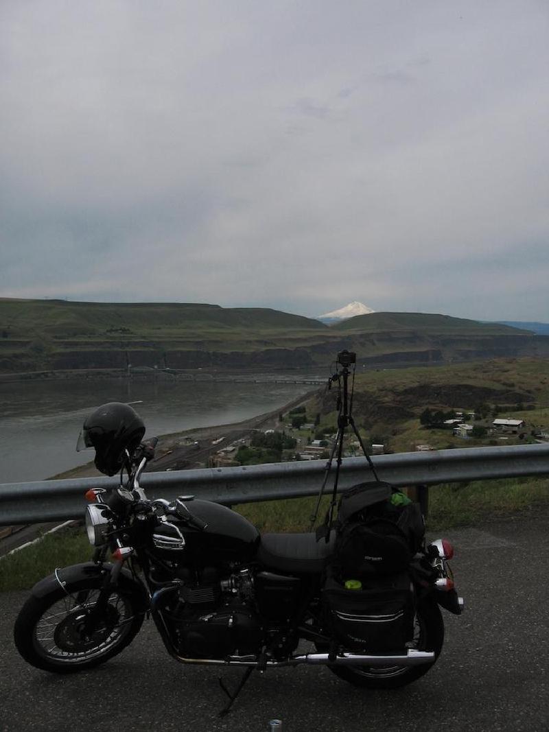 gallery/motoRideGorge_002.jpg