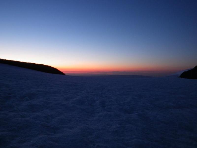 gallery/mtAdamsSolo_007.jpg