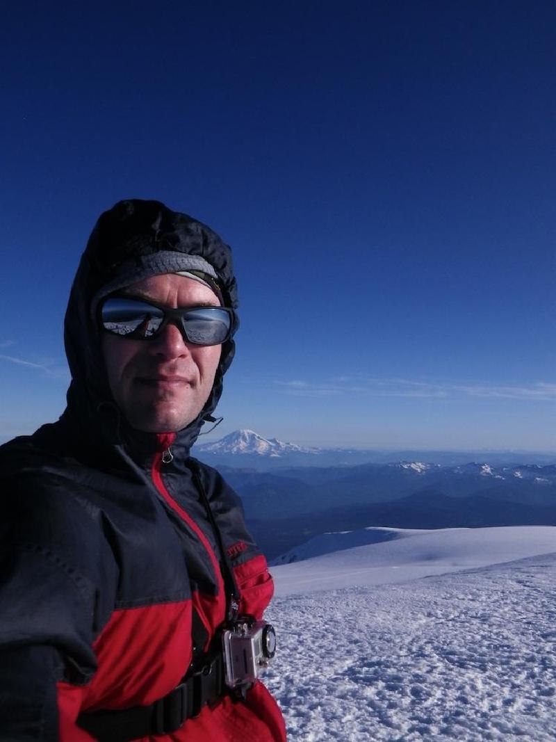gallery/mtAdamsSolo_067.jpg