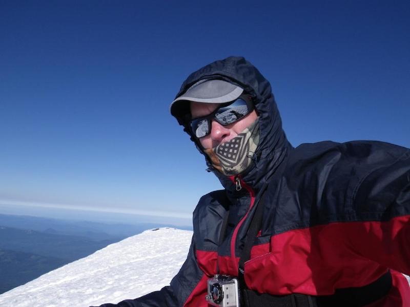 gallery/mtAdamsSolo_083.jpg