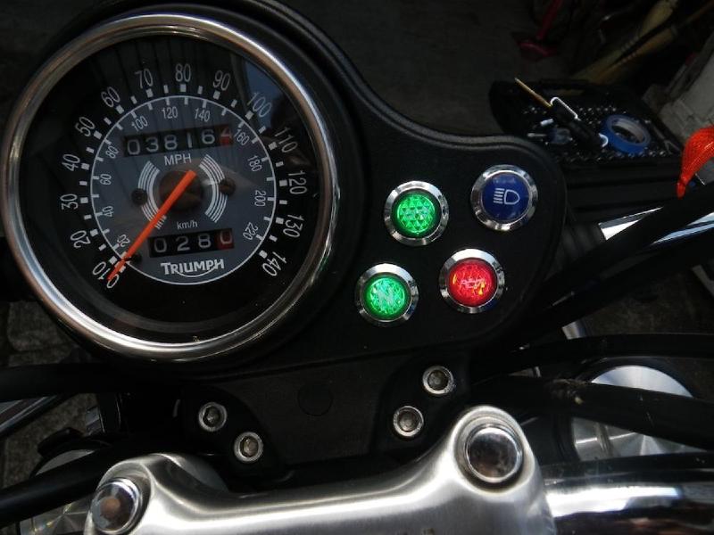 gallery/motoLights_003.jpg