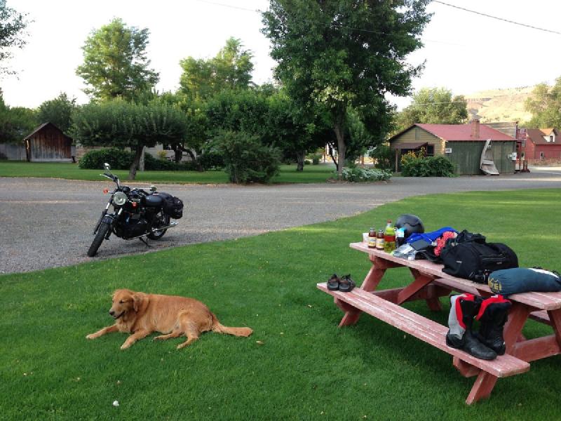 gallery/motoDayville_17.jpg