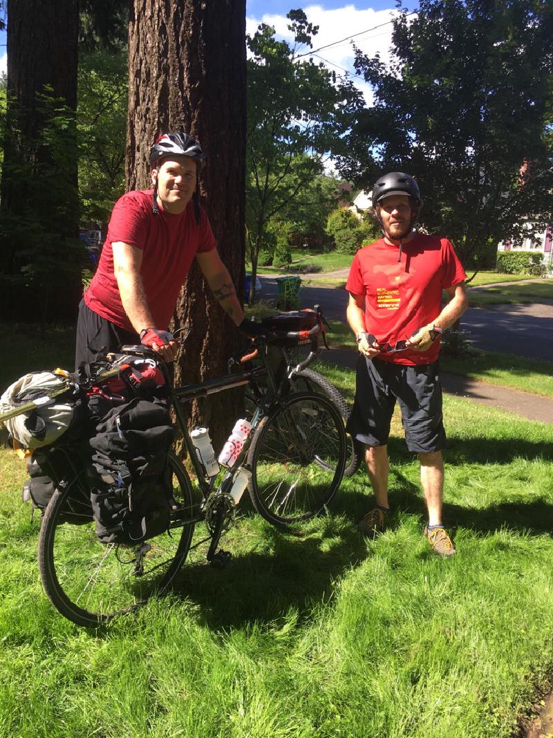 gallery/bike_tour_mt_adams_004.jpg