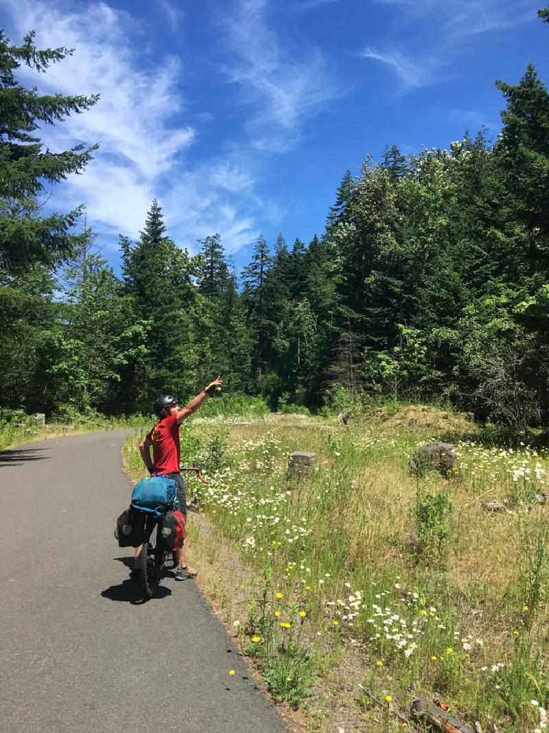gallery/bike_tour_mt_adams_024.jpg