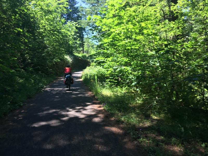 gallery/bike_tour_mt_adams_161.jpg