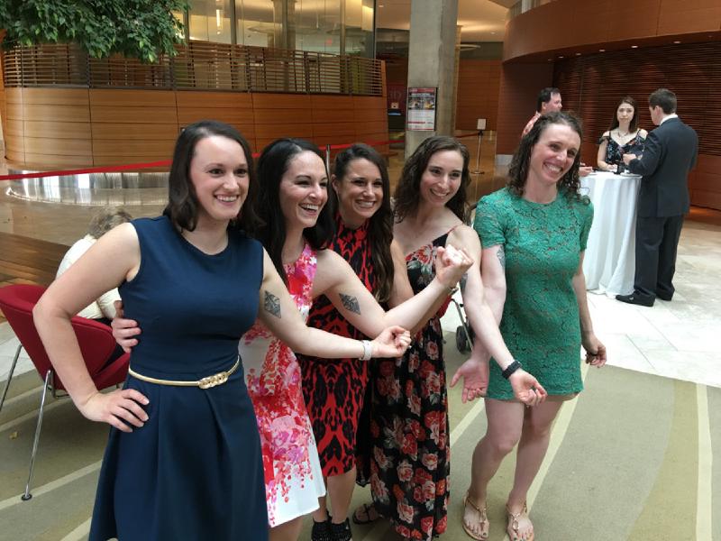 gallery/rachel_residence_gradutation_05.jpg