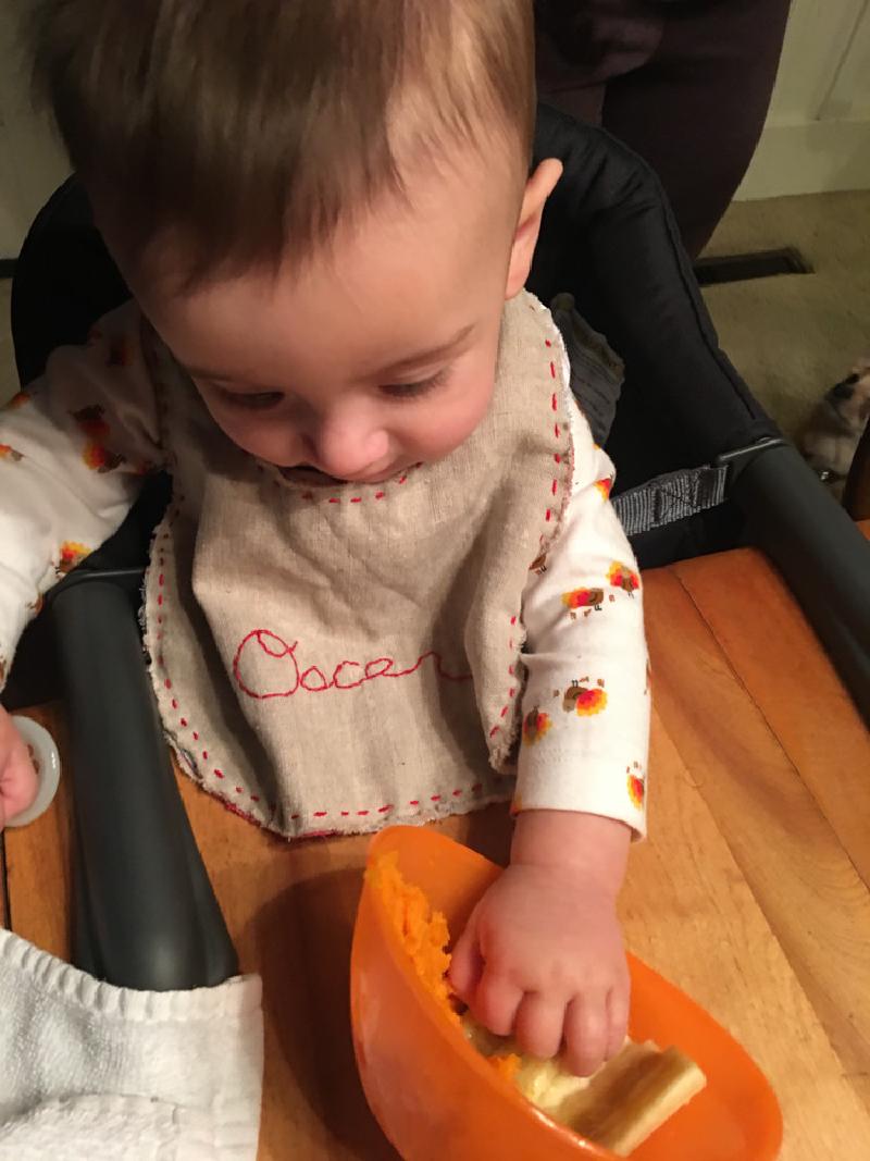 gallery/oscar_first_turkeyday_08.jpg