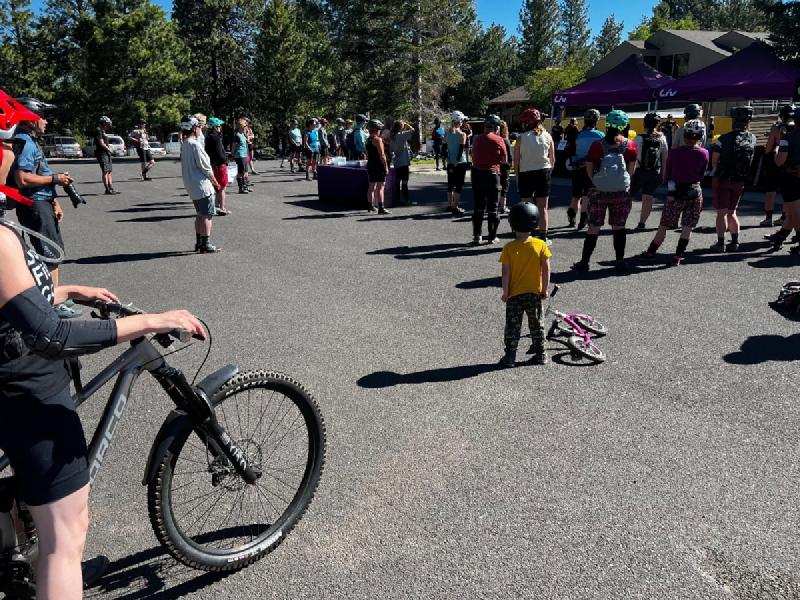 gallery/womensBikeCamp_19.jpg
