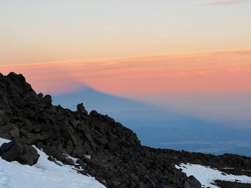 gallery/mtAdamsSolo_2022_42.jpg
