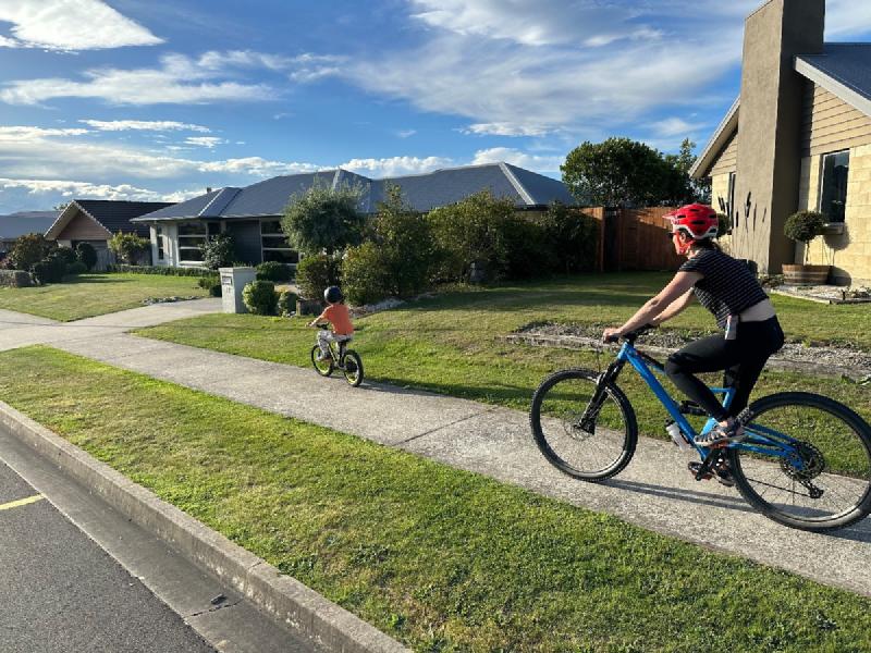 gallery/pedalBike_1.jpg