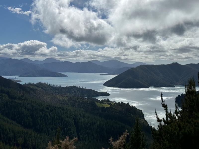 gallery/rahotaHike_05.jpg