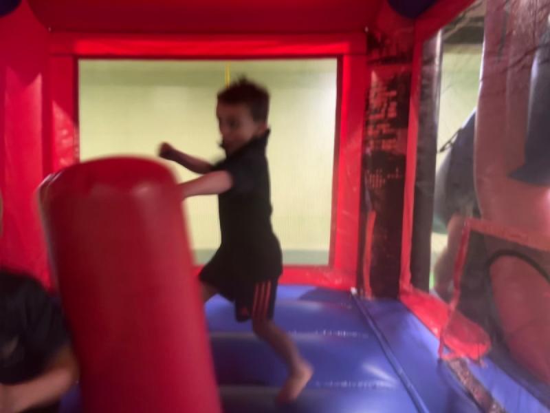 gallery/oscarSixthBirthday_03.jpg