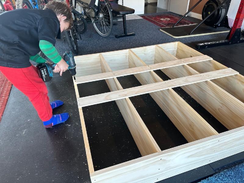 gallery/woodworkingWinter_04.jpg