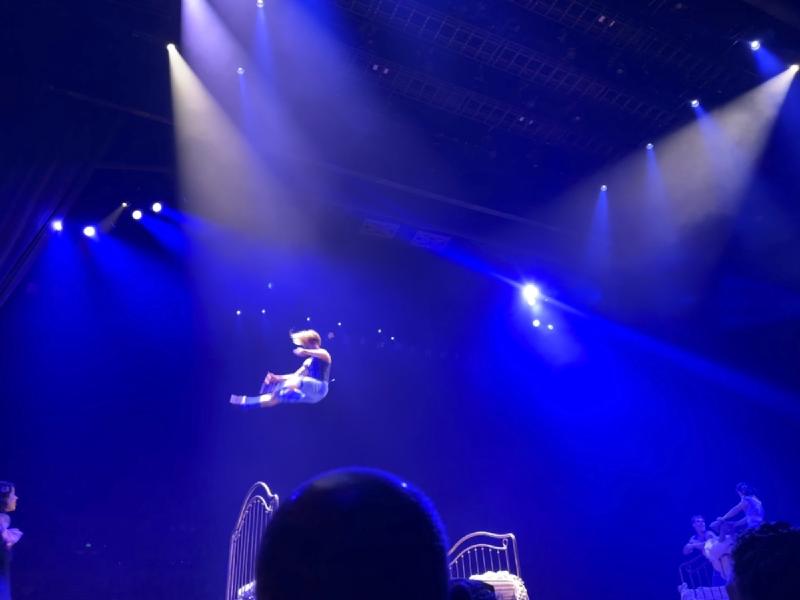 gallery/cirque_soleil_10.jpg