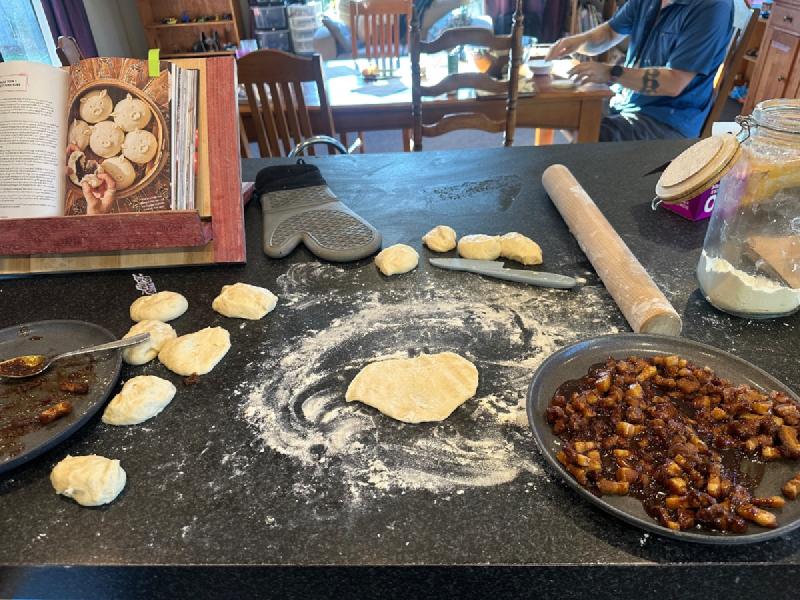 gallery/dumpling_party_05.jpg