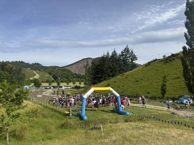 gallery/kids_tough_race_04.jpg