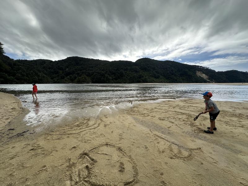 gallery/at_to_bark_bay_49.jpg
