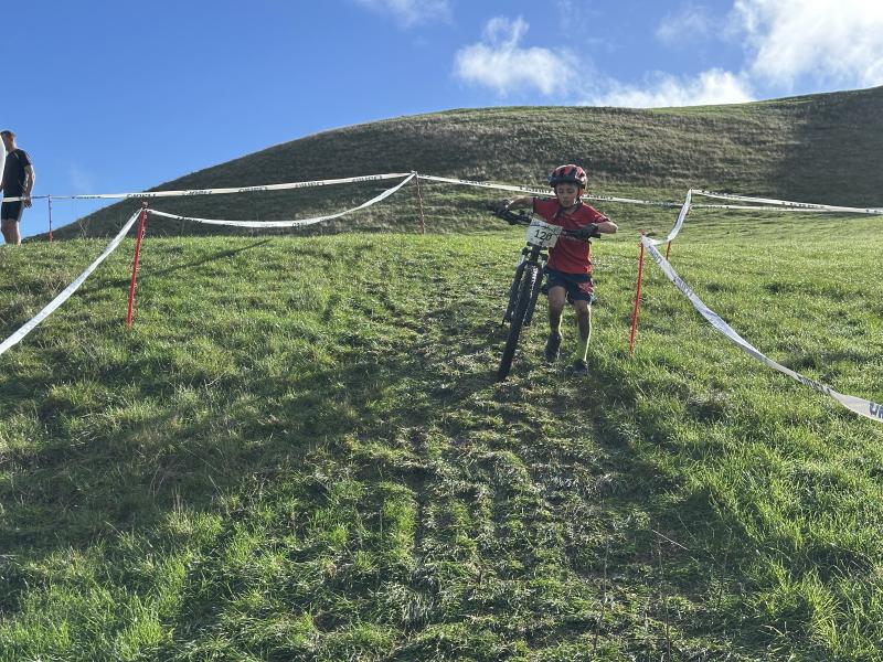 gallery/first_cyclcross_09.jpg