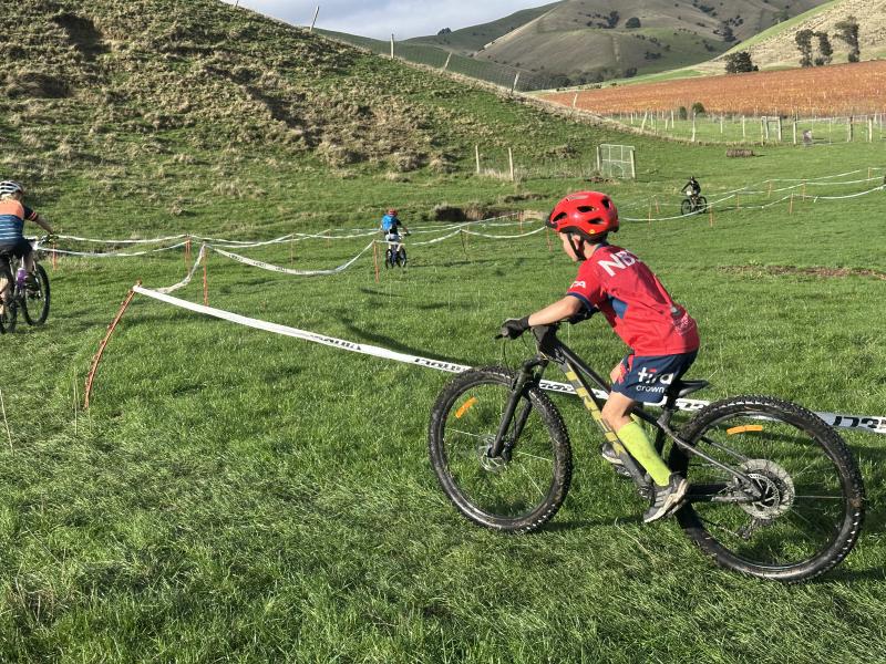 gallery/first_cyclcross_10.jpg